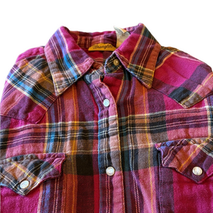 Wrangler Woman’s Medium Raspberry Pink Plaid Flannel Shirt